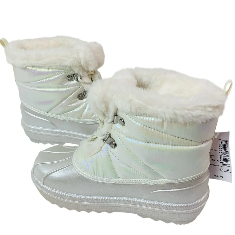 The Children’s Place Lace Up All Weather Boots Size 1